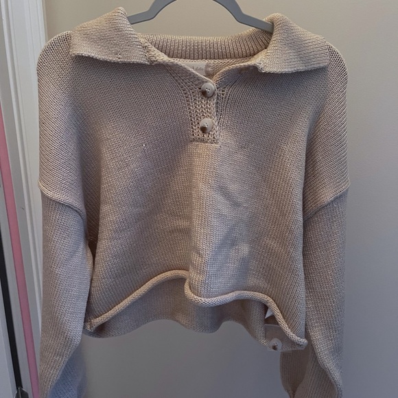 Tan Medium Altard State Cropped Sweater with Buttons - Picture 2 of 7